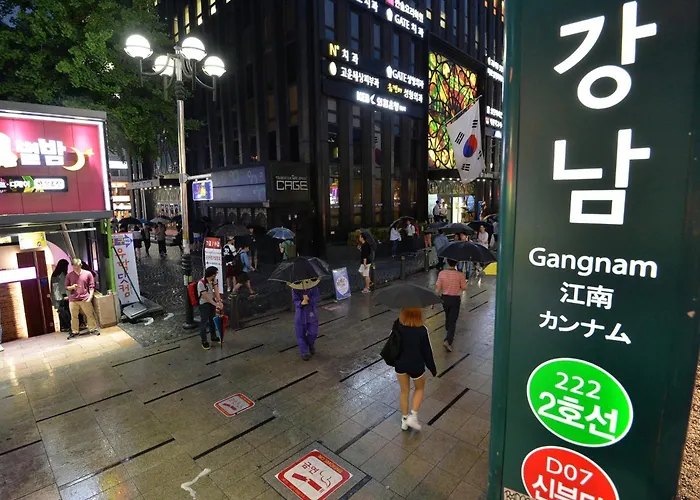 Daon 2 Min From Subway 10 Min To Kspo Dome Easy Access To Seongsu And Gwanghwamun *